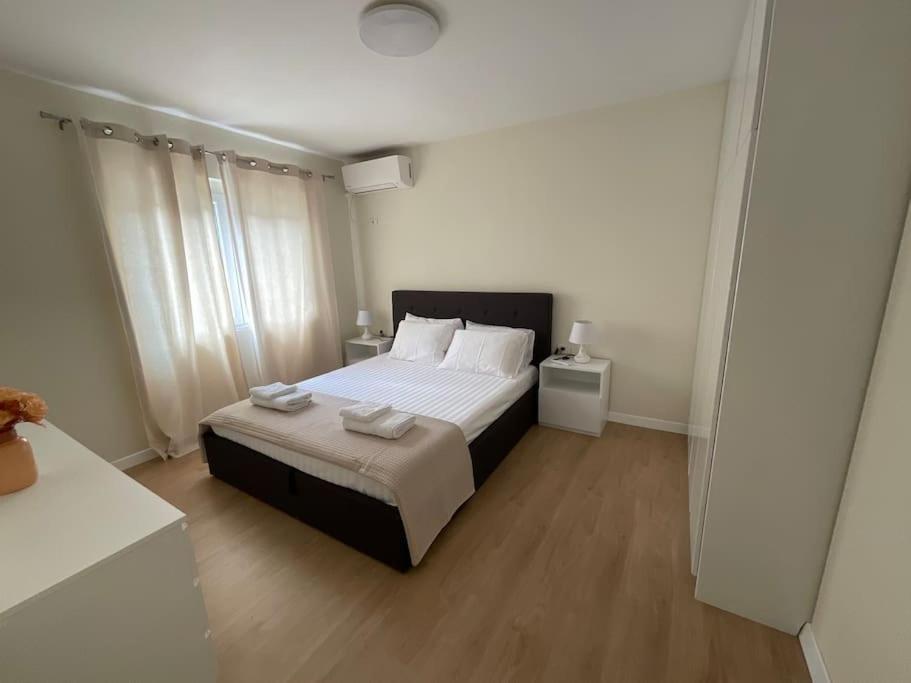 Spring Apartment In Пермет Екстер'єр фото