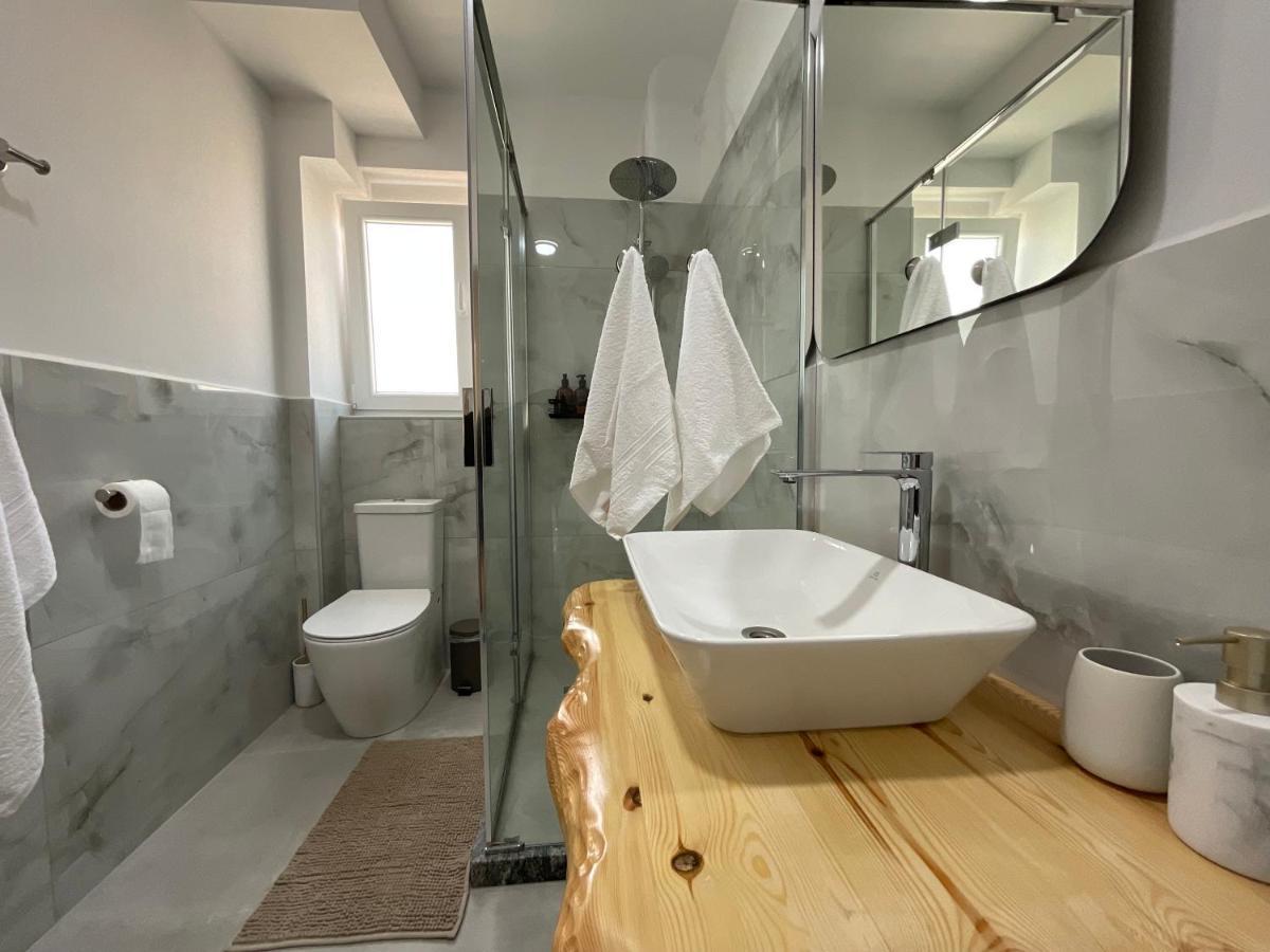 Spring Apartment In Пермет Екстер'єр фото